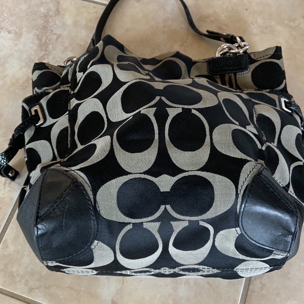 COACH PEYTON 14505 Black/Khaki leather/satin Tote Bag